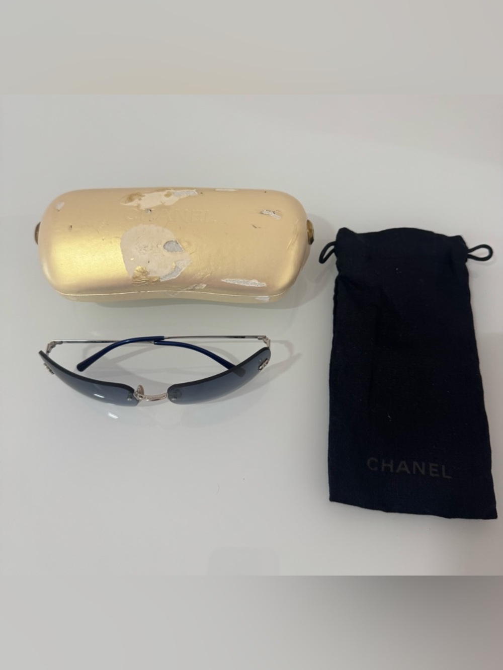 Vintage CHANEL Silver-Trim Rimless Sunglasses with Blue Gradient Lenses - Picture 11 of 11